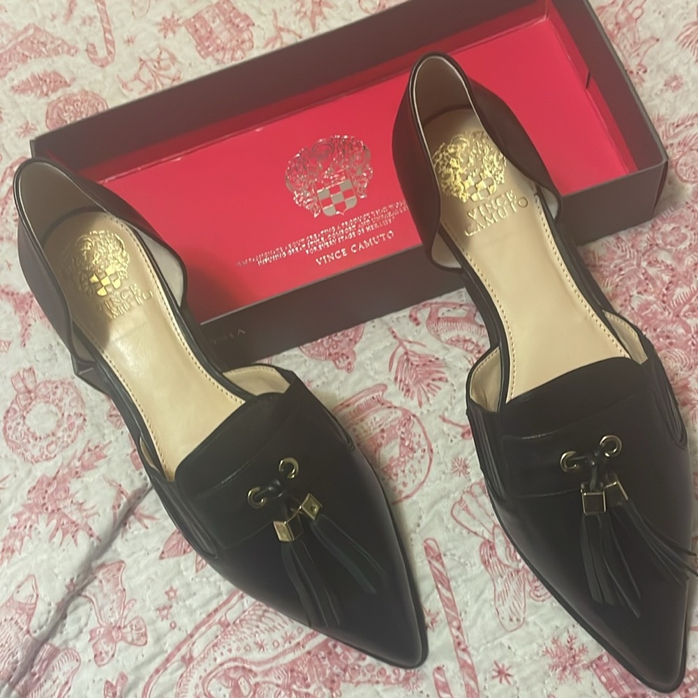 Vince Camuto Flats for women size 9 1/2